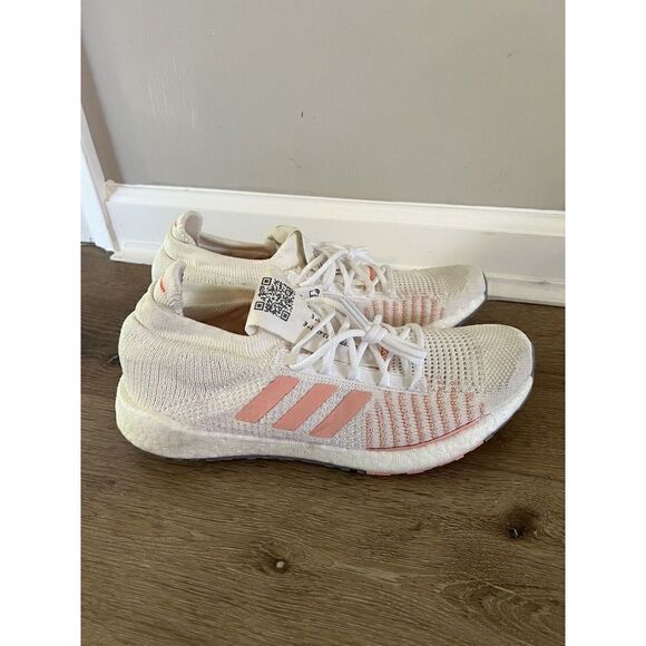 Adidas Womens Pulseboost white Pink Orchid Running Shoe Size 11 Comfortable - Picture 2 of 8